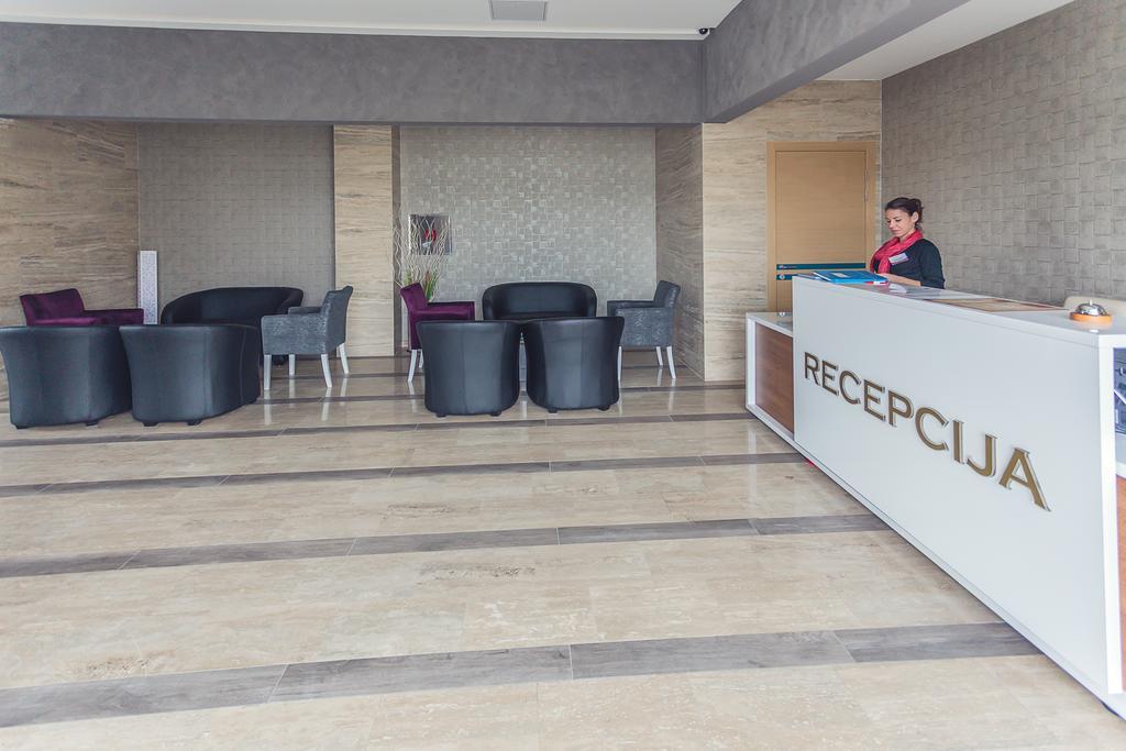 Hotel Franca Bar Exterior photo